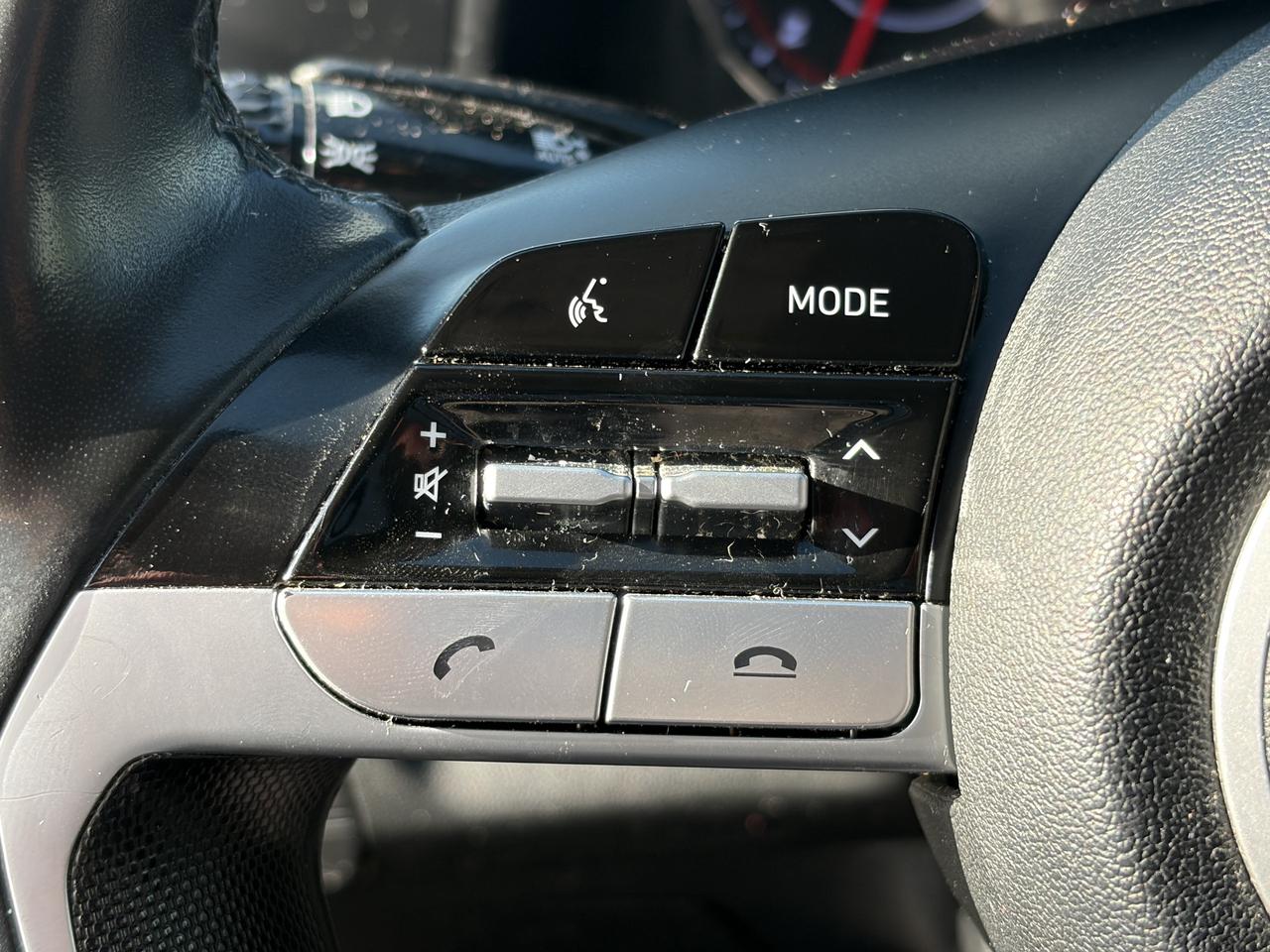 2021 Hyundai Elantra Preferred IVT Photo
