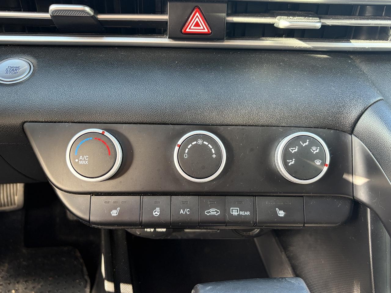 2021 Hyundai Elantra Preferred IVT Photo