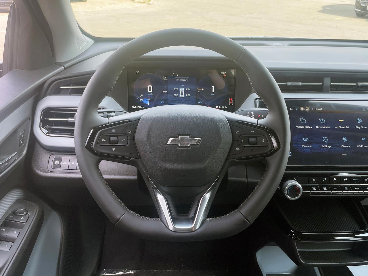 2027 Chevrolet Bolt LT 4dr Photo