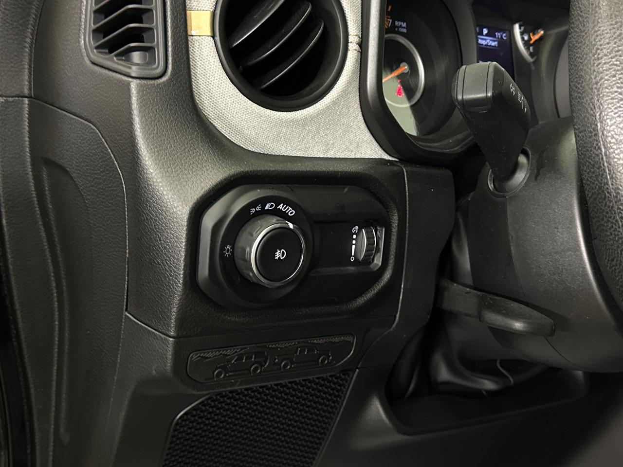 2024 Jeep Wrangler SPORT Photo