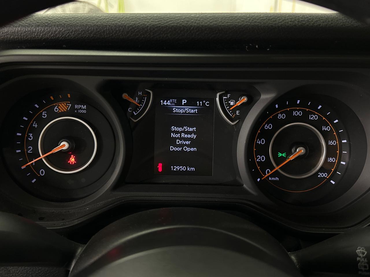 2024 Jeep Wrangler SPORT Photo