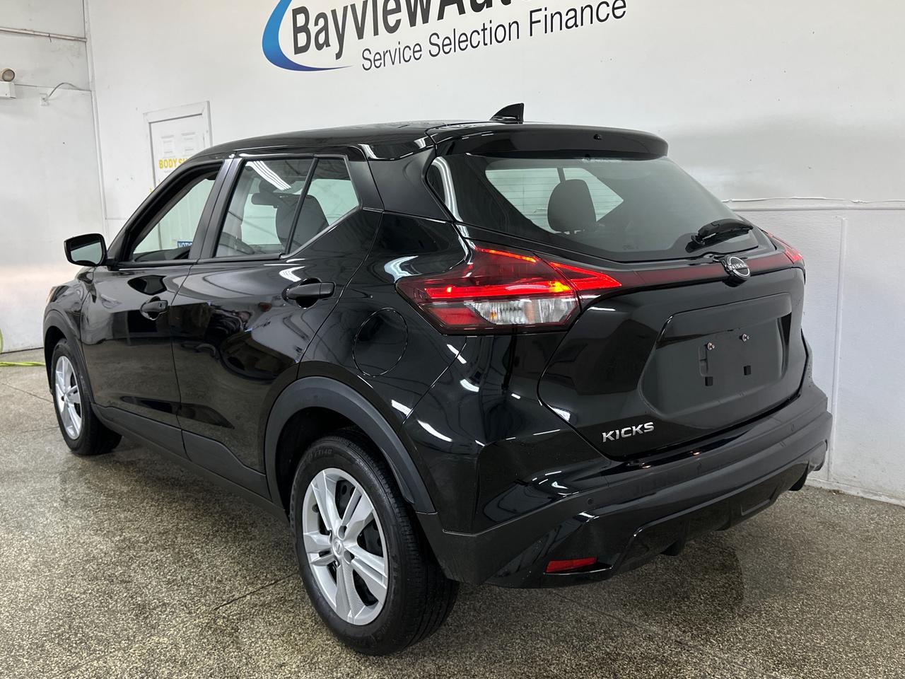 2024 Nissan Kicks S Photo4