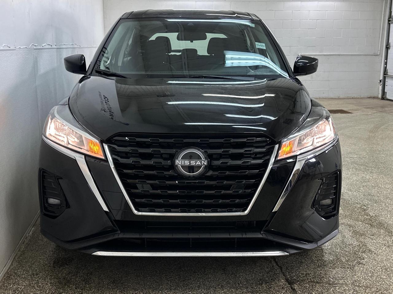 2024 Nissan Kicks S - 31KM/AUTO/AC/PWR GROUP/OFF 1 OWNER LEASE! Photo