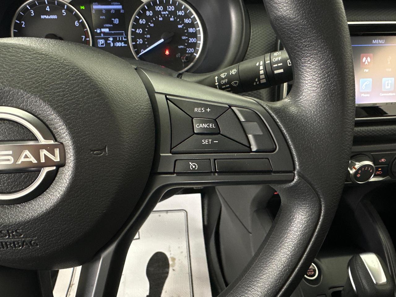 2024 Nissan Kicks S - 31KM/AUTO/AC/PWR GROUP/OFF 1 OWNER LEASE! Photo