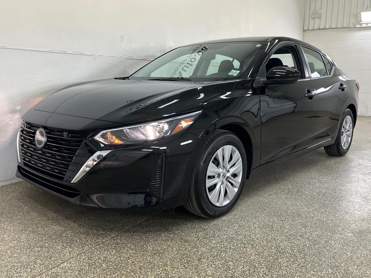 2024 Nissan Sentra S Plus Photo2