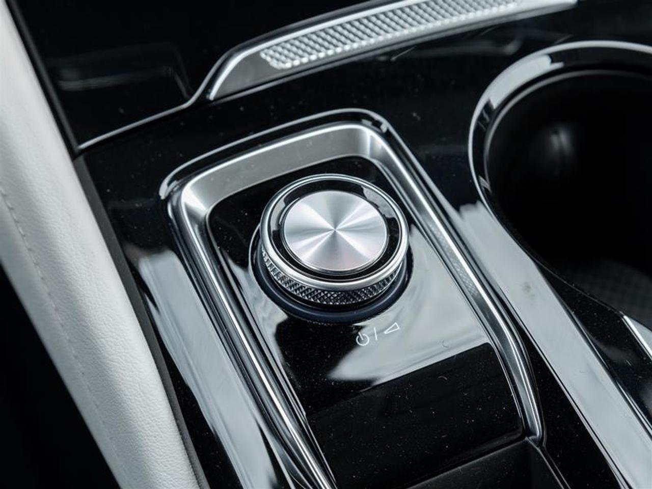 2026 Buick Envision Avenir 4dr All-Wheel Drive Photo