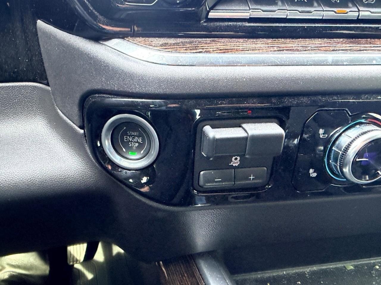 2023 GMC Sierra 1500 4WD Crew Cab 147  Elevation Photo