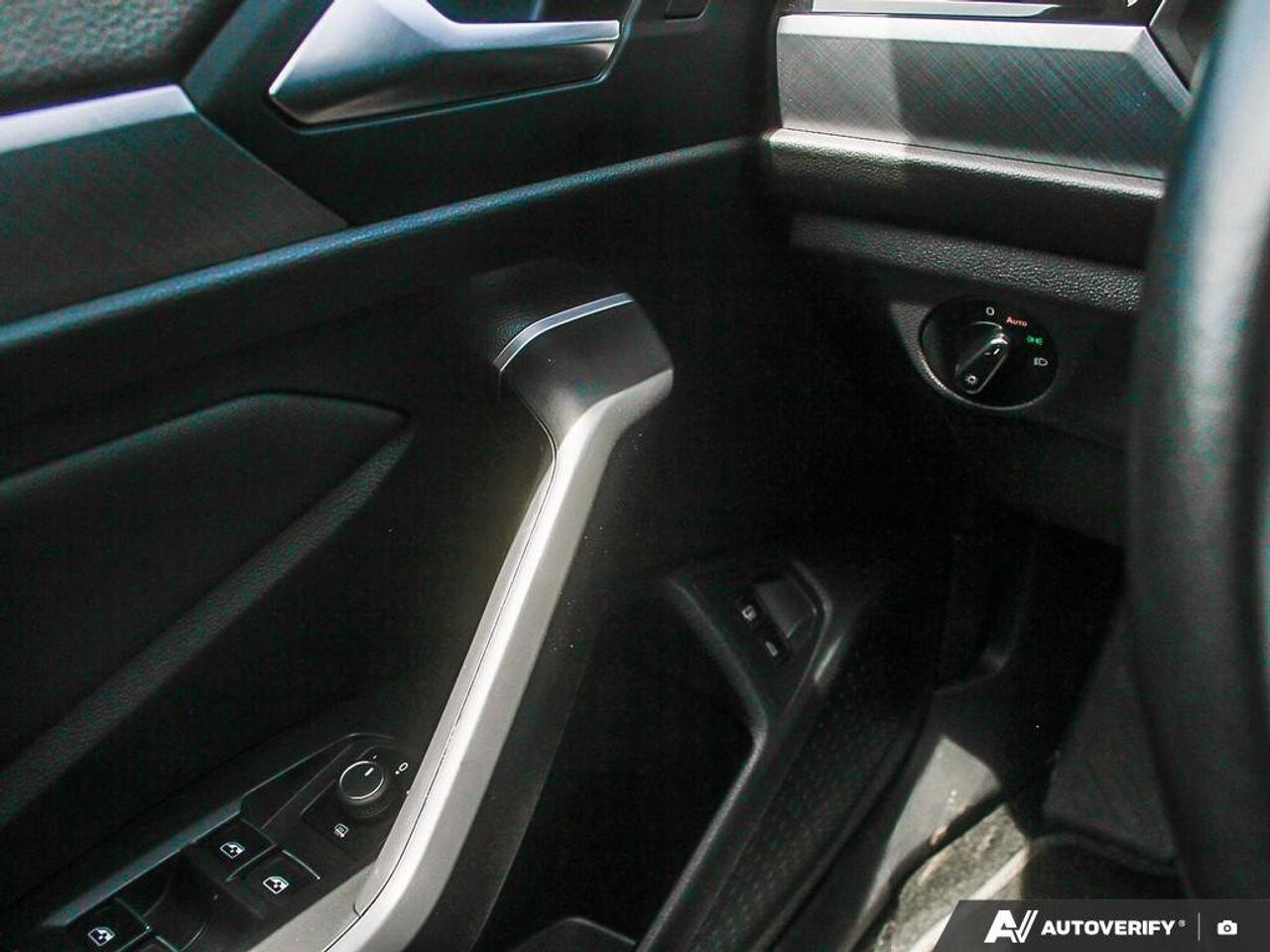 2024 Volkswagen Jetta Comfortline AUTO Photo