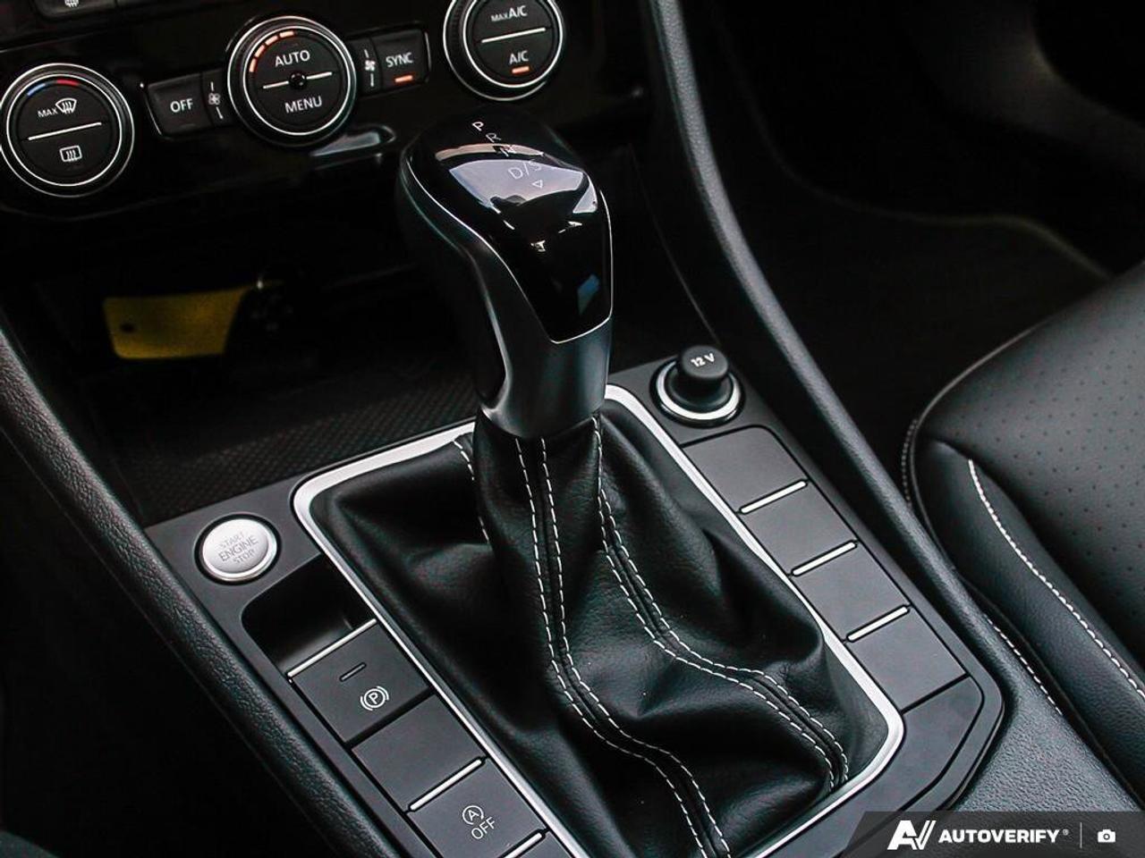 2024 Volkswagen Jetta Comfortline AUTO Photo