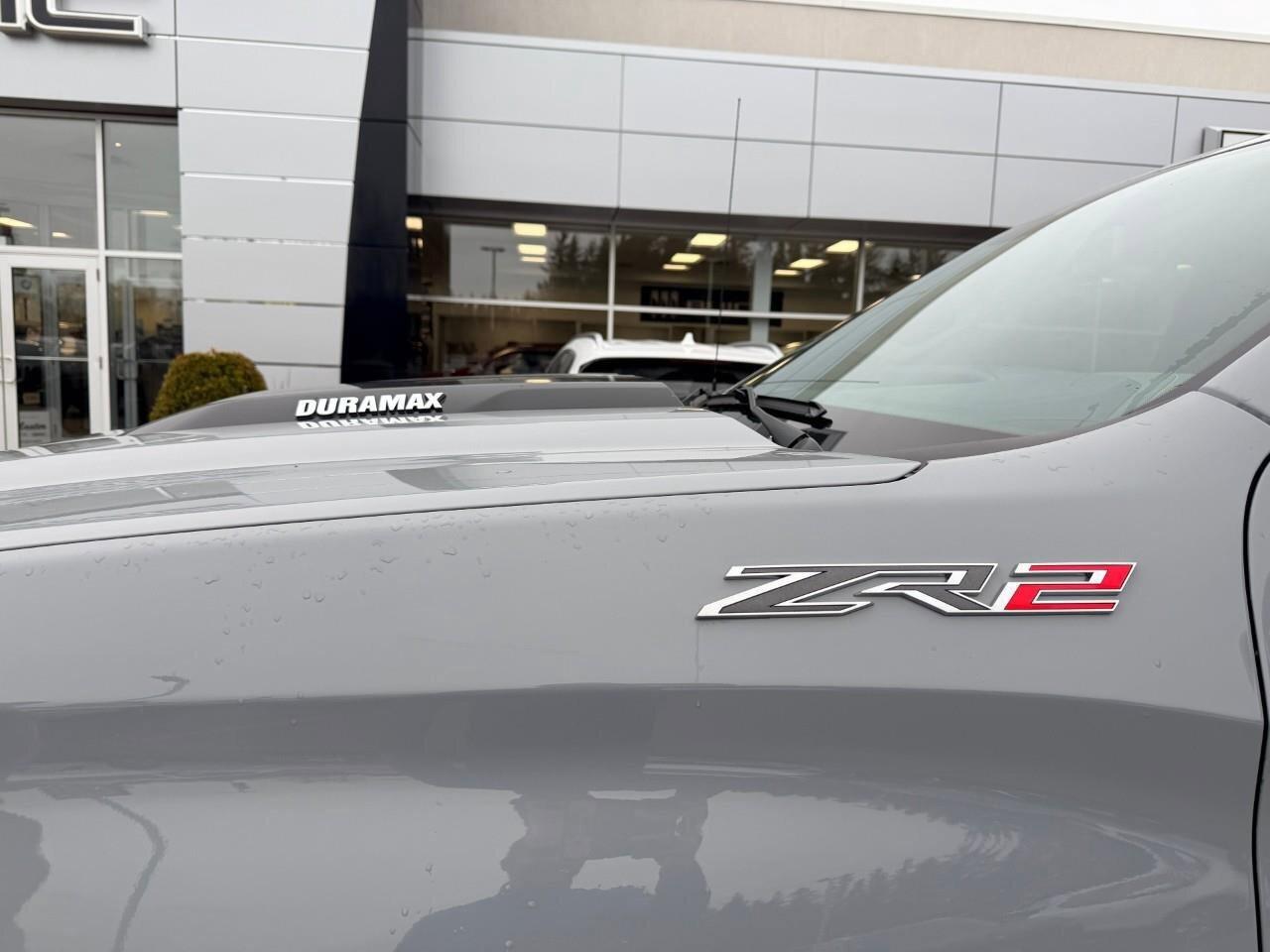 2024 Chevrolet Silverado 1500 4WD Crew Cab 147  ZR2 Photo