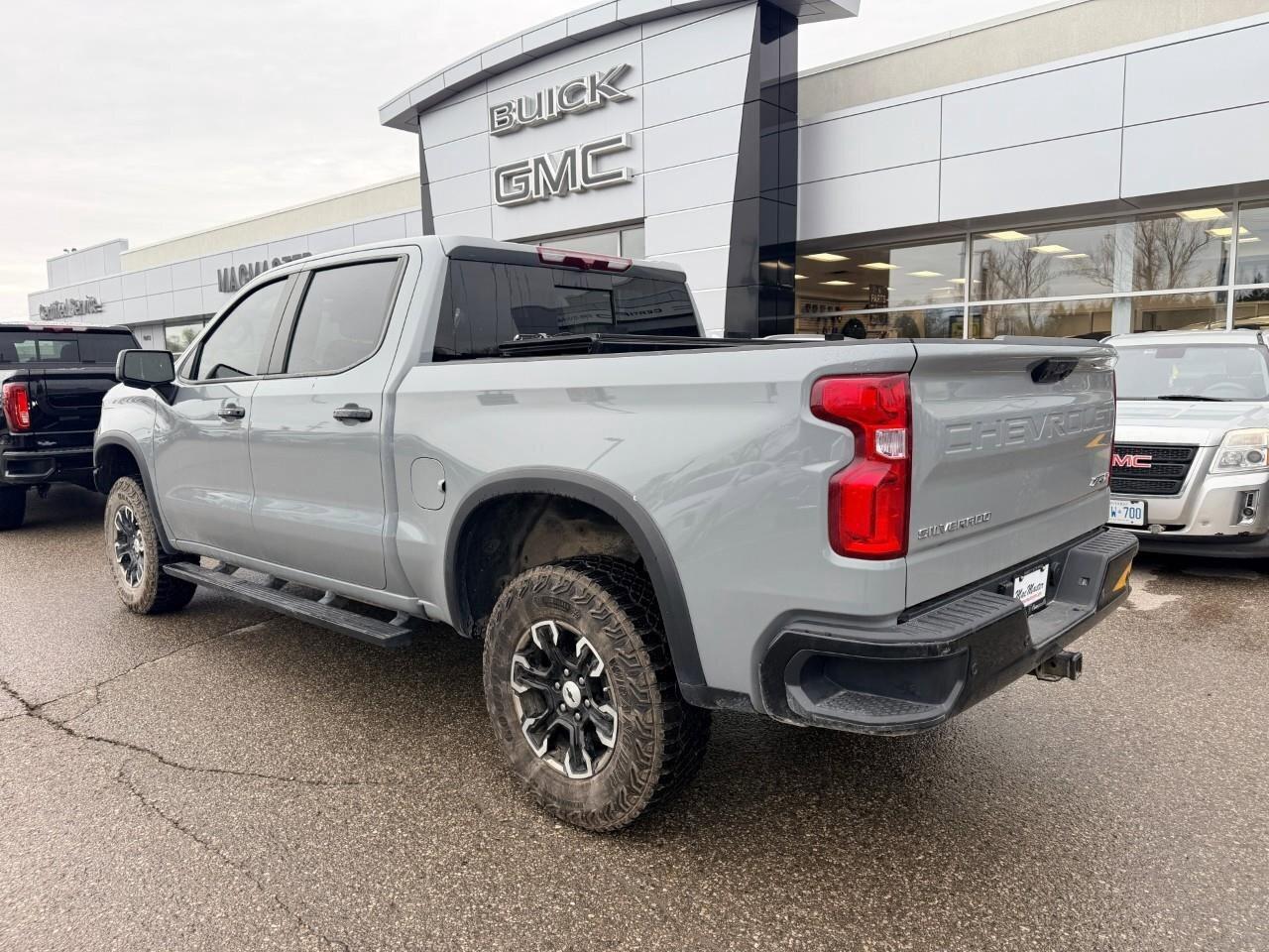 2024 Chevrolet Silverado 1500 4WD Crew Cab 147  ZR2 Photo