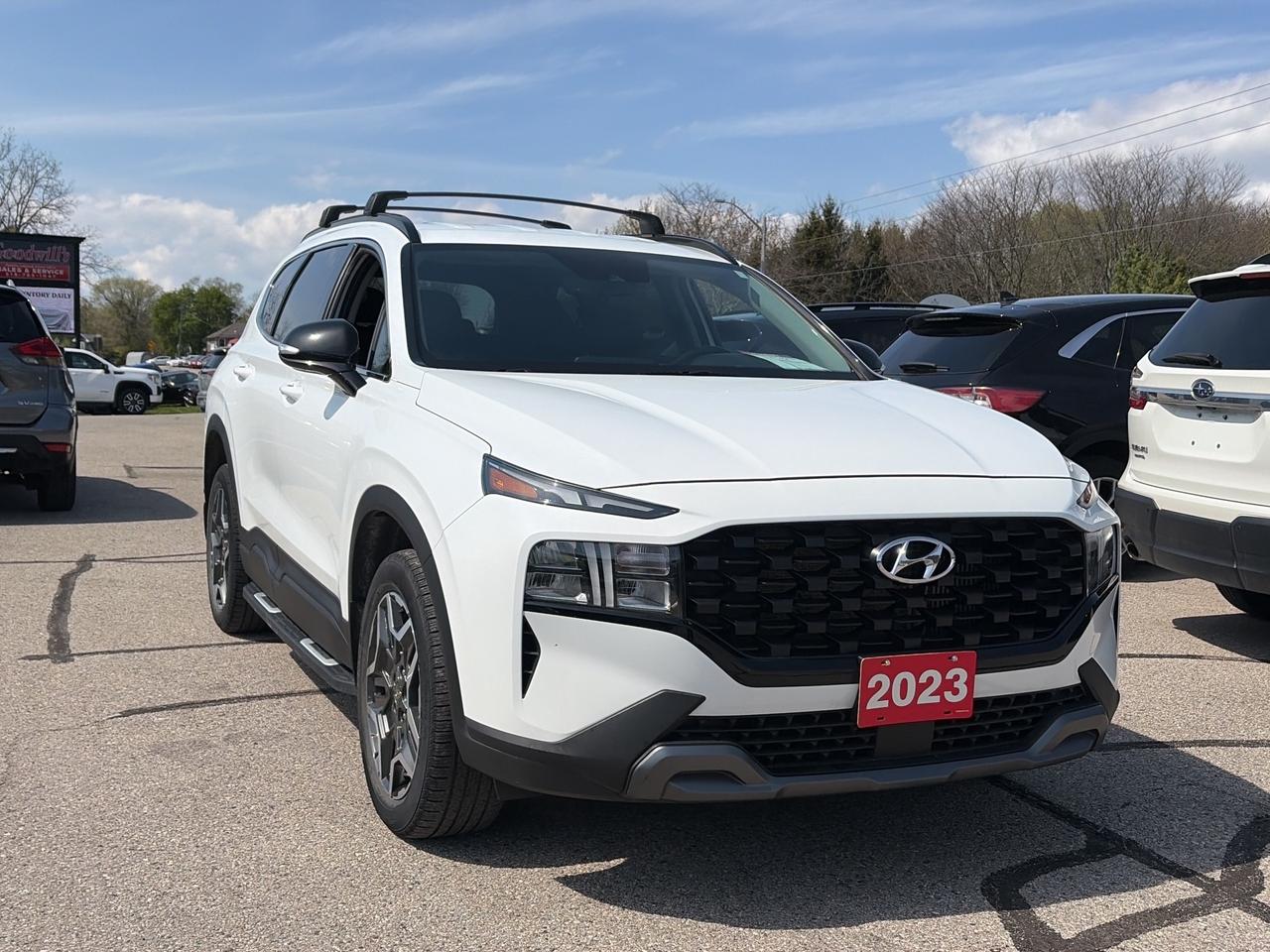 2023 Hyundai Santa Fe URBAN, CLEAN CARFAX, HEATED LEATHER, REMOTE START! Photo