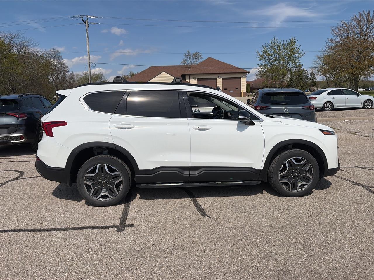 2023 Hyundai Santa Fe URBAN, CLEAN CARFAX, HEATED LEATHER, REMOTE START! Photo