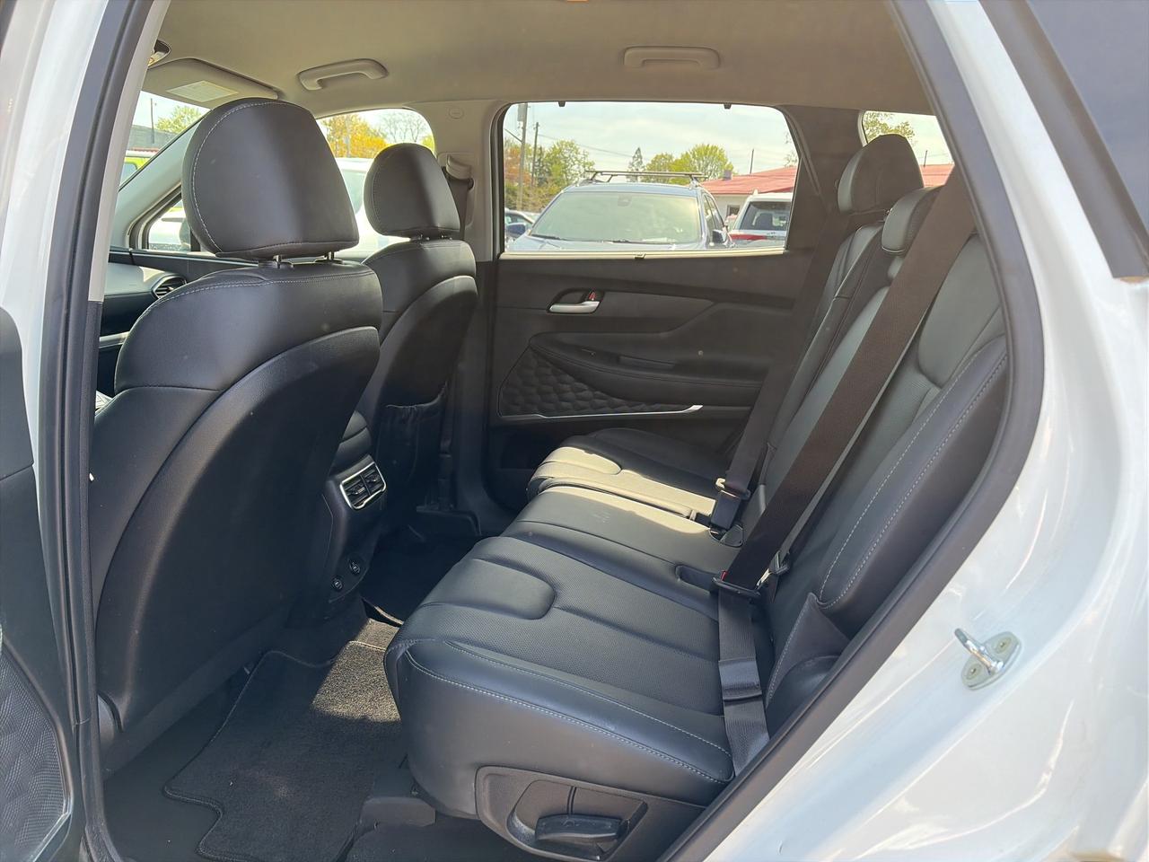 2023 Hyundai Santa Fe URBAN, CLEAN CARFAX, HEATED LEATHER, REMOTE START! Photo