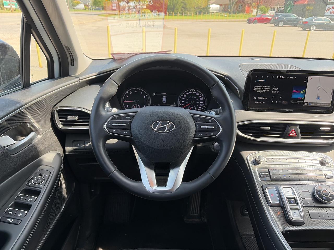 2023 Hyundai Santa Fe URBAN, CLEAN CARFAX, HEATED LEATHER, REMOTE START! Photo