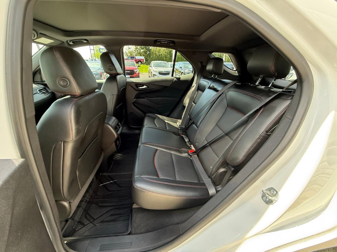2024 Chevrolet Equinox RS 4dr All-Wheel Drive Photo