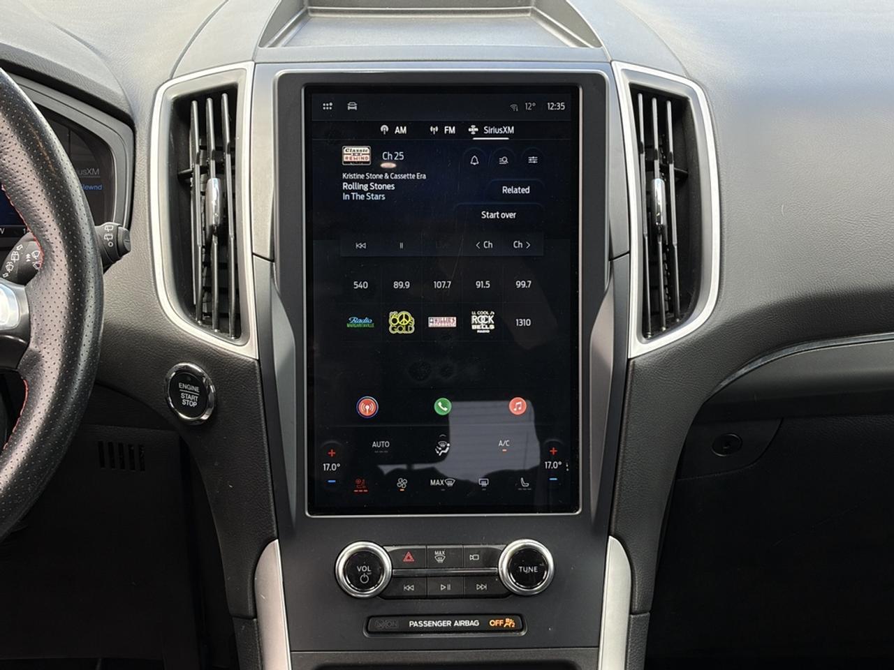 2023 Ford Edge  Photo