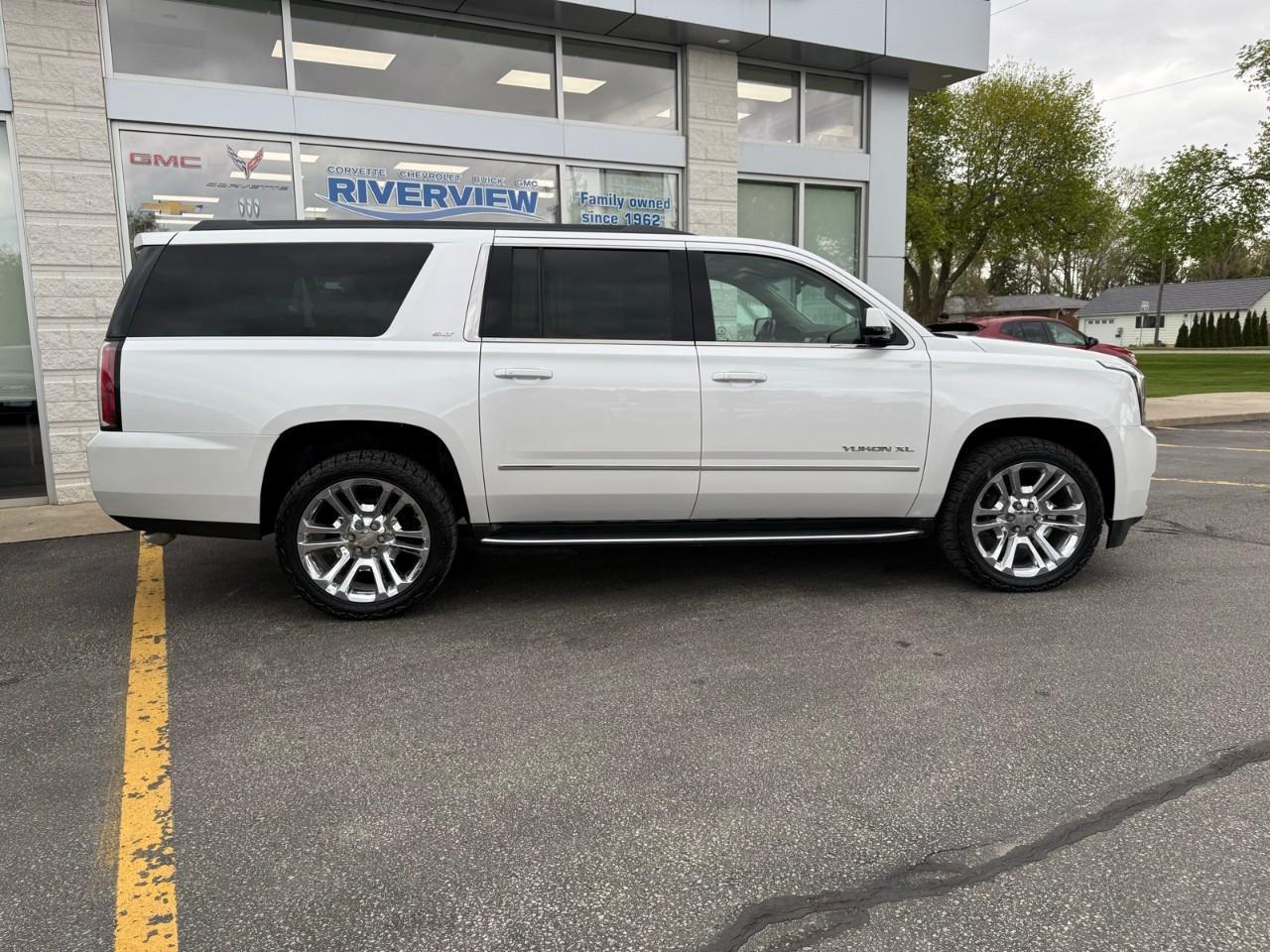 2019 GMC Yukon XL SLT 4X4 Photo