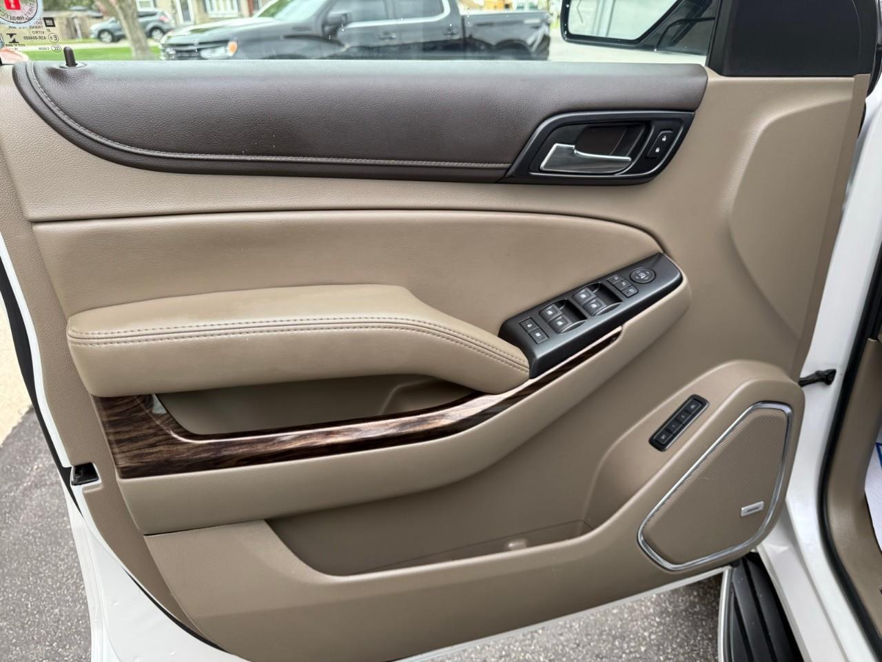 2019 GMC Yukon XL SLT 4X4 Photo