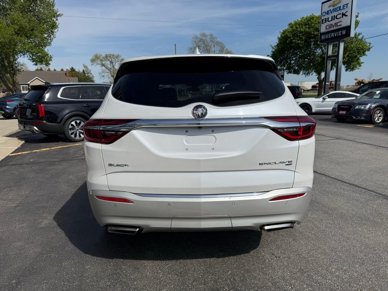 2018 Buick Enclave Premium All-wheel Drive Photo
