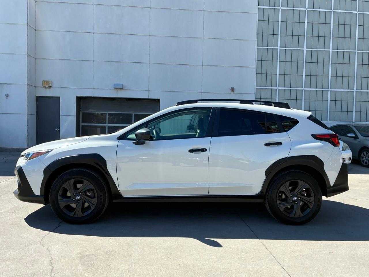 2024 Subaru Crosstrek Convenience 4dr All-Wheel Drive Photo2