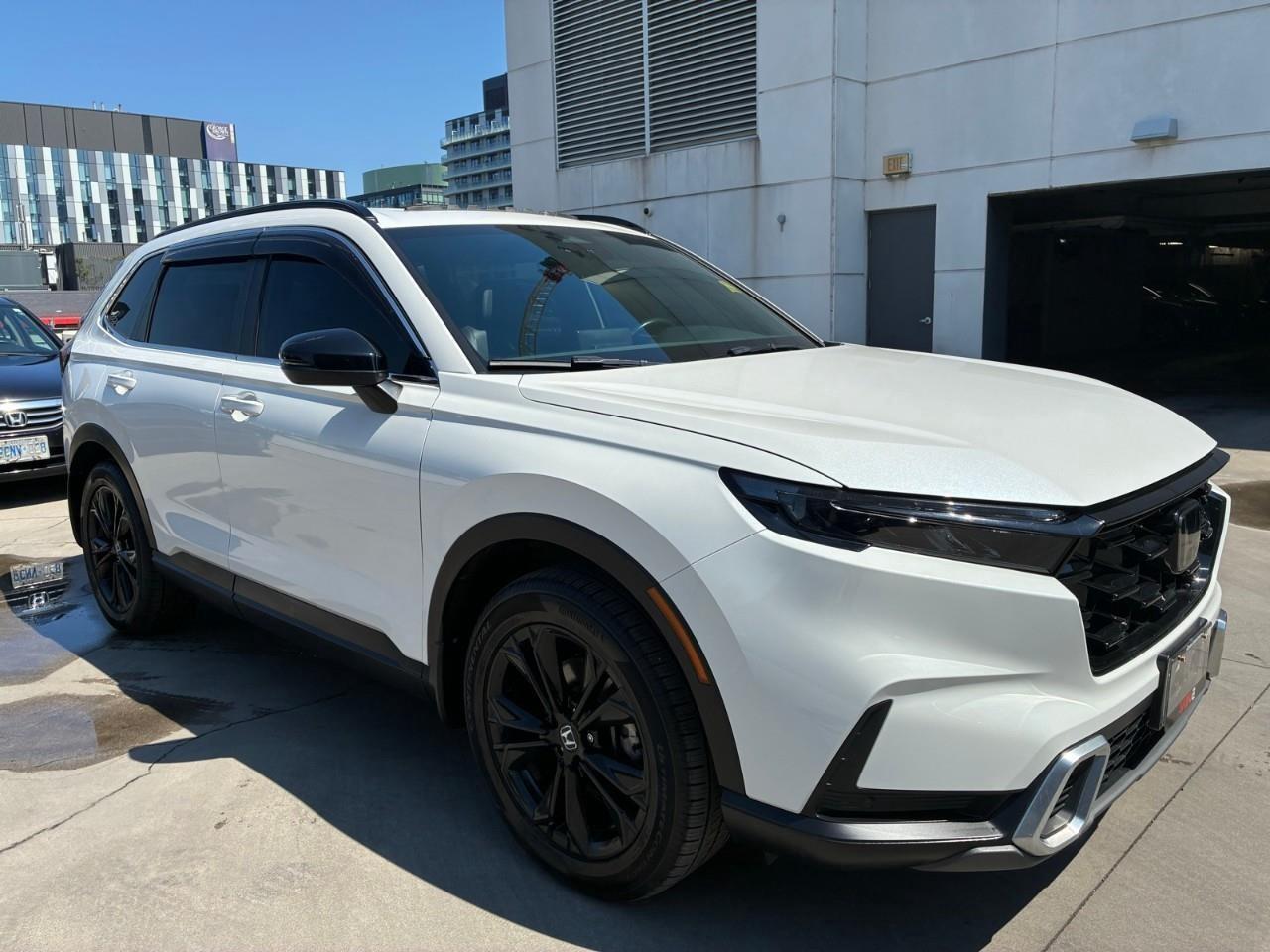 2024 Honda CR-V Hybrid Touring 4dr All-Wheel Drive Photo