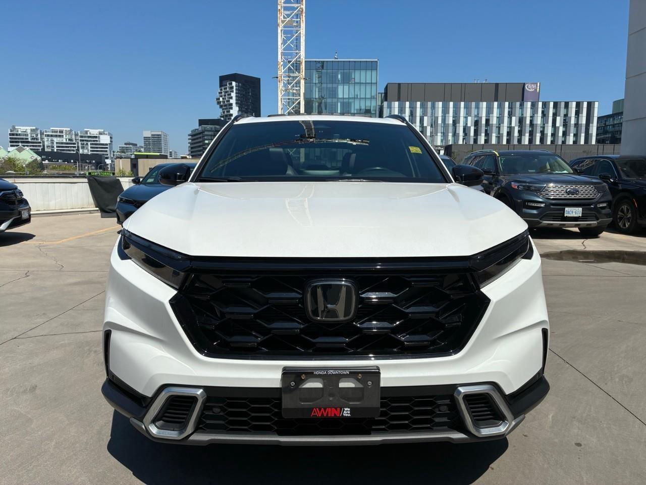 2024 Honda CR-V Hybrid Touring 4dr All-Wheel Drive Photo