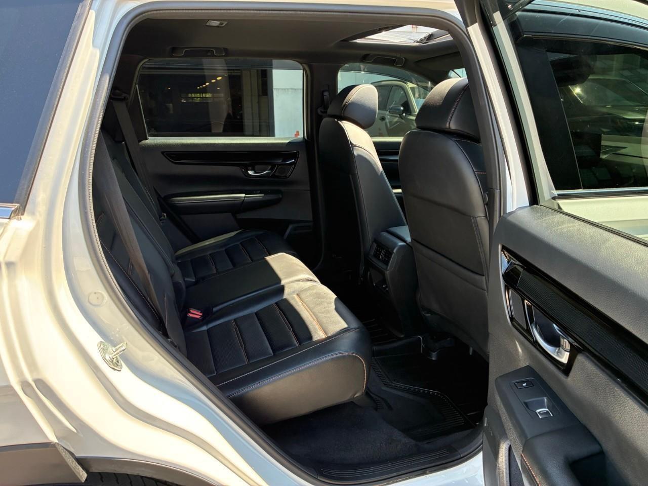 2024 Honda CR-V Hybrid Touring 4dr All-Wheel Drive Photo