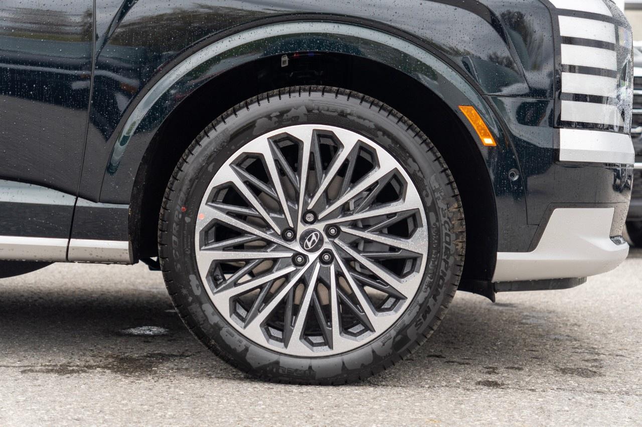 2026 Hyundai Palisade Hybrid Ultimate Calligraphy AWD Photo