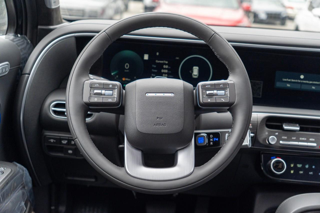 2026 Hyundai Palisade Hybrid Ultimate Calligraphy AWD Photo