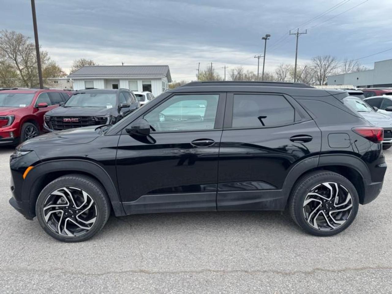 2025 Chevrolet TrailBlazer RS 4dr All-Wheel Drive Photo