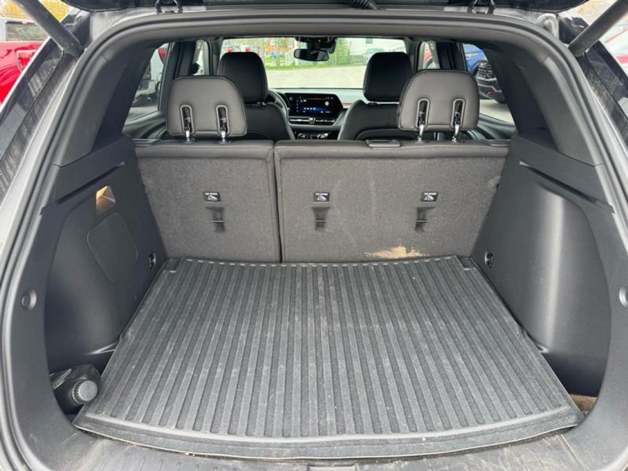2025 Chevrolet TrailBlazer RS 4dr All-Wheel Drive Photo