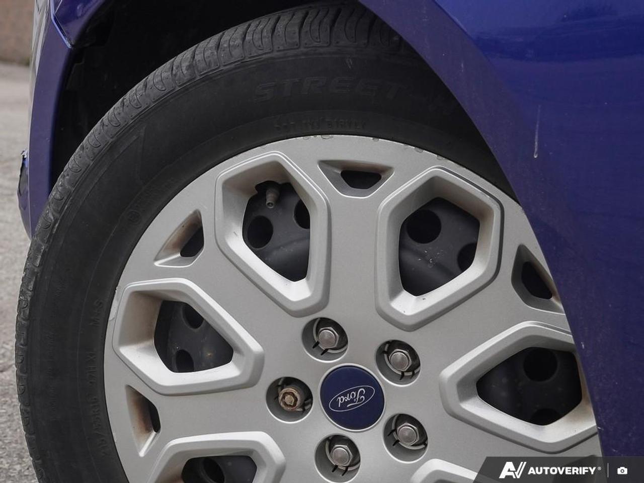 2012 Ford Focus SE 4DR SEDAN Photo