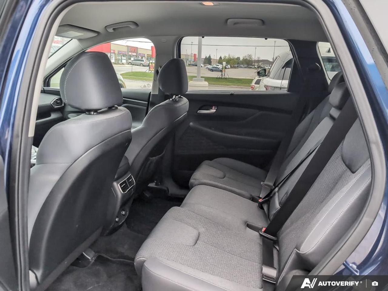 2023 Hyundai Santa Fe HEV Luxury 4dr All-Wheel Drive Photo