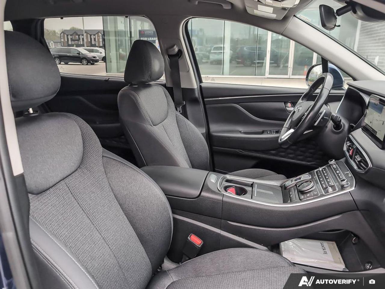 2023 Hyundai Santa Fe HEV Luxury 4dr All-Wheel Drive Photo