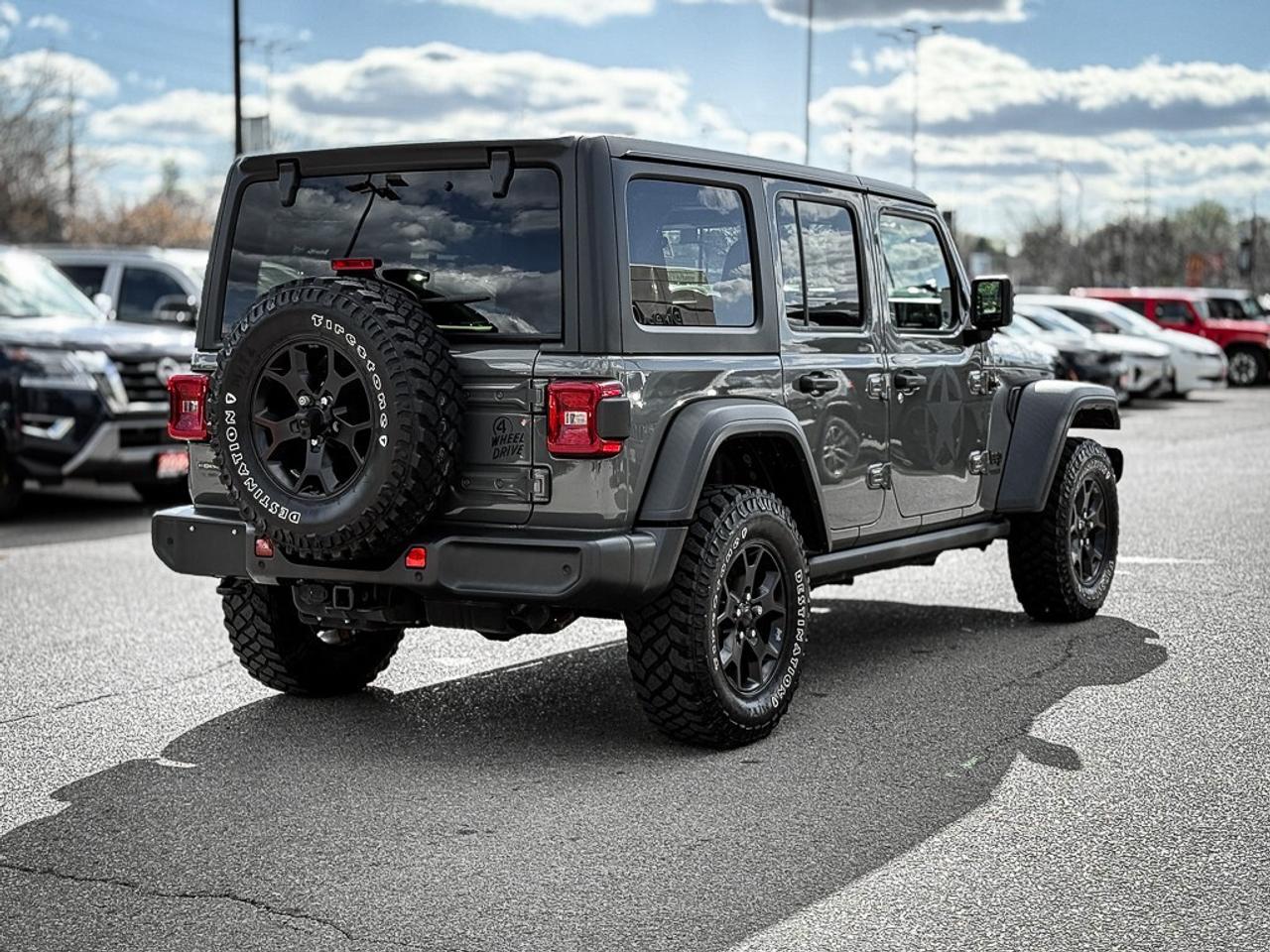 2021 Jeep WRANGLER UNLIMITED Sport   WILLYS   ECODIESEL   TOW GROUP   BLINDSPOT Photo4