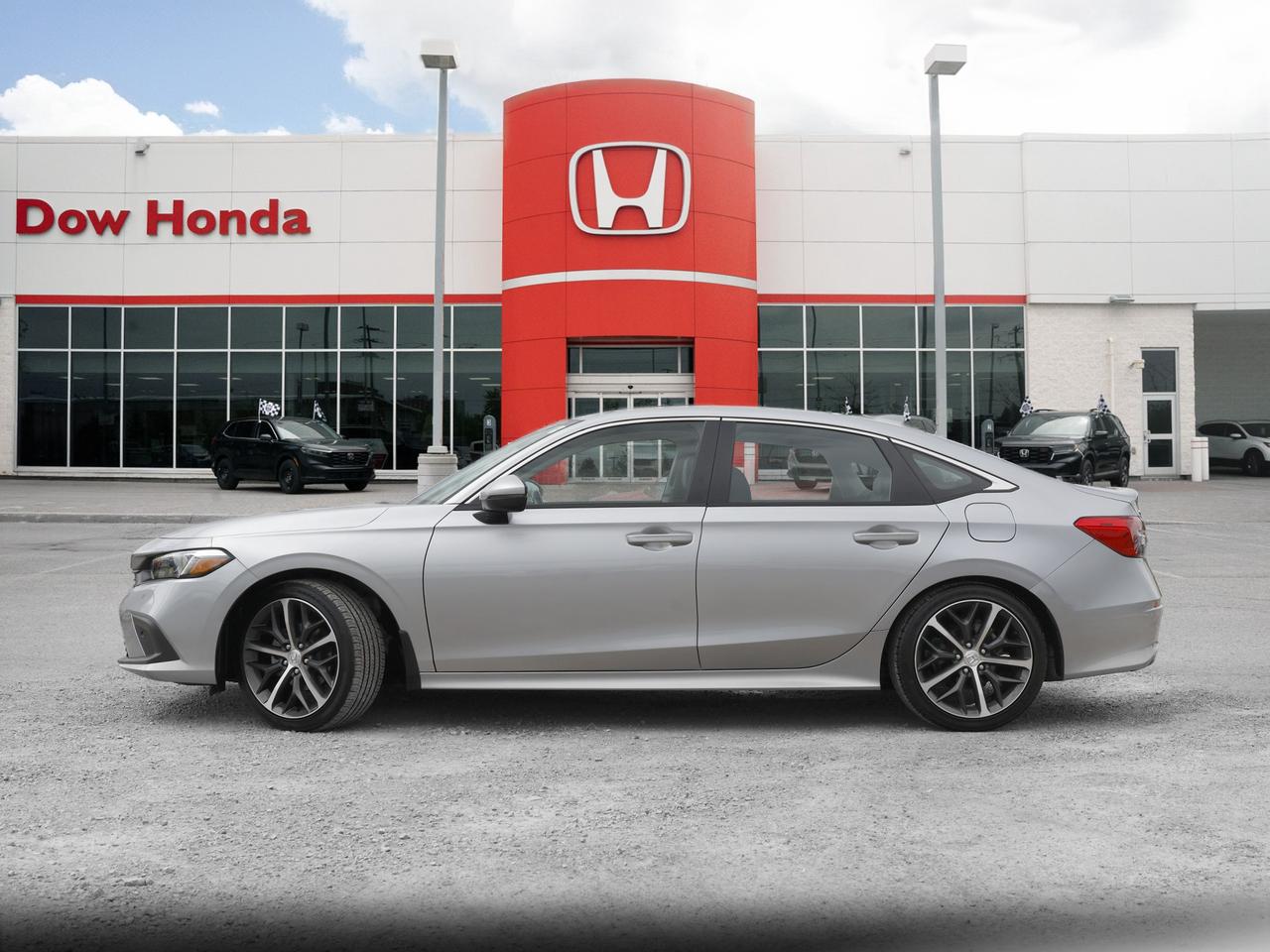 2022 Honda Civic Touring 4dr Sedan Photo4