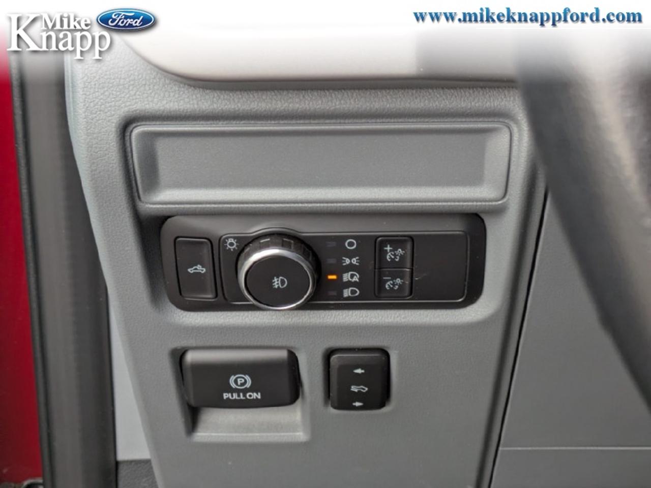 2022 Ford F-150 XLT Photo