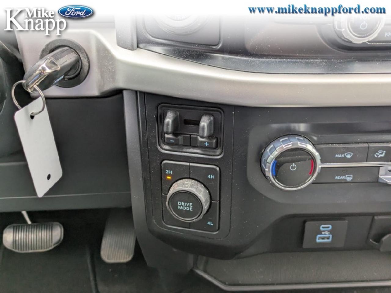 2022 Ford F-150 XLT Photo