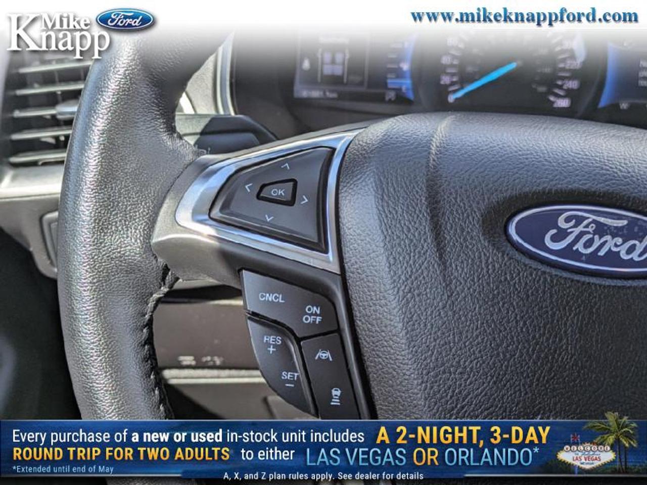 2022 Ford Edge SEL Photo