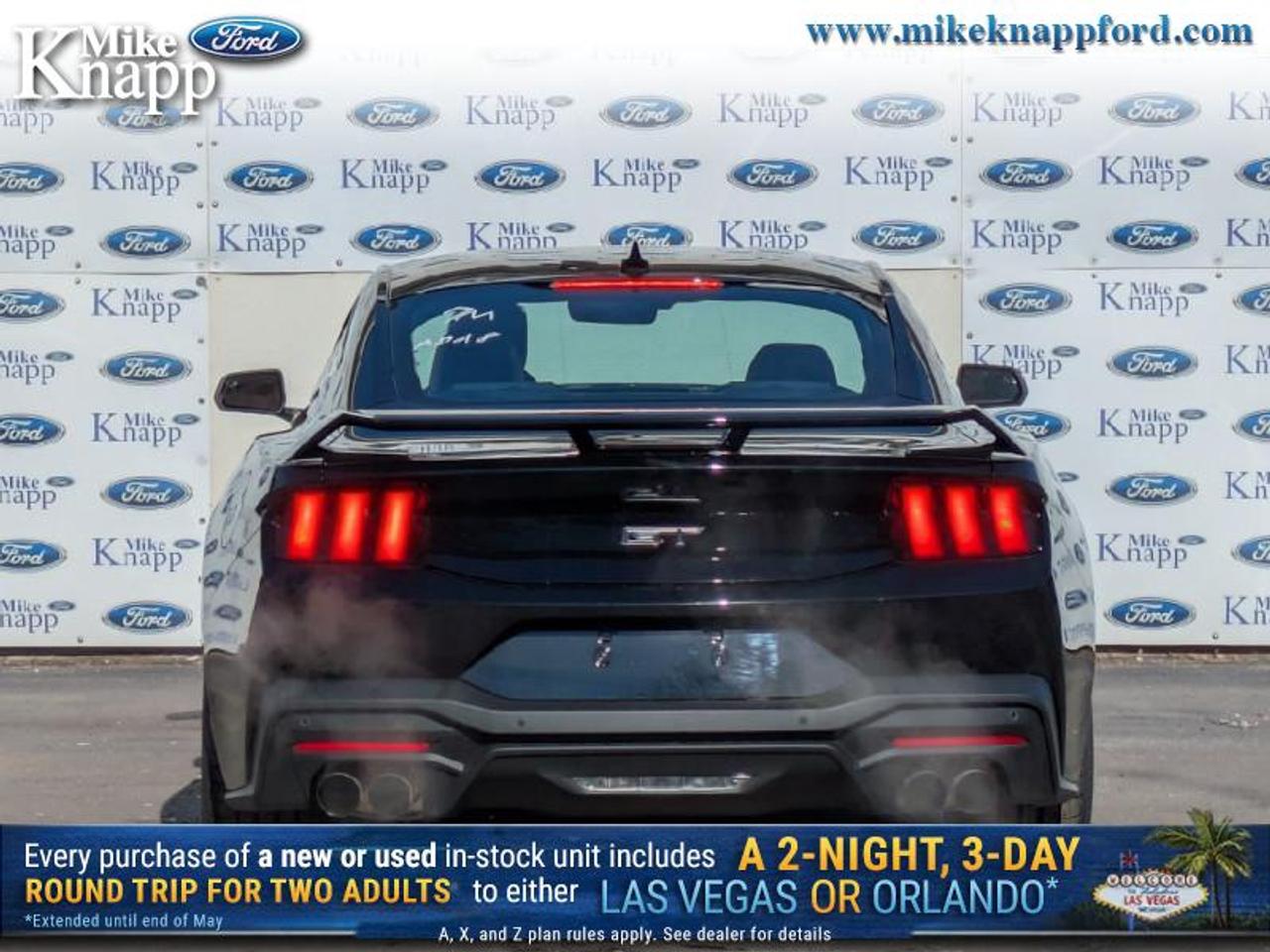 2026 Ford Mustang GT Photo3