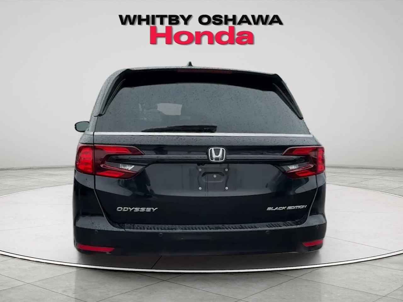 2023 Honda Odyssey Black Edition Auto Photo
