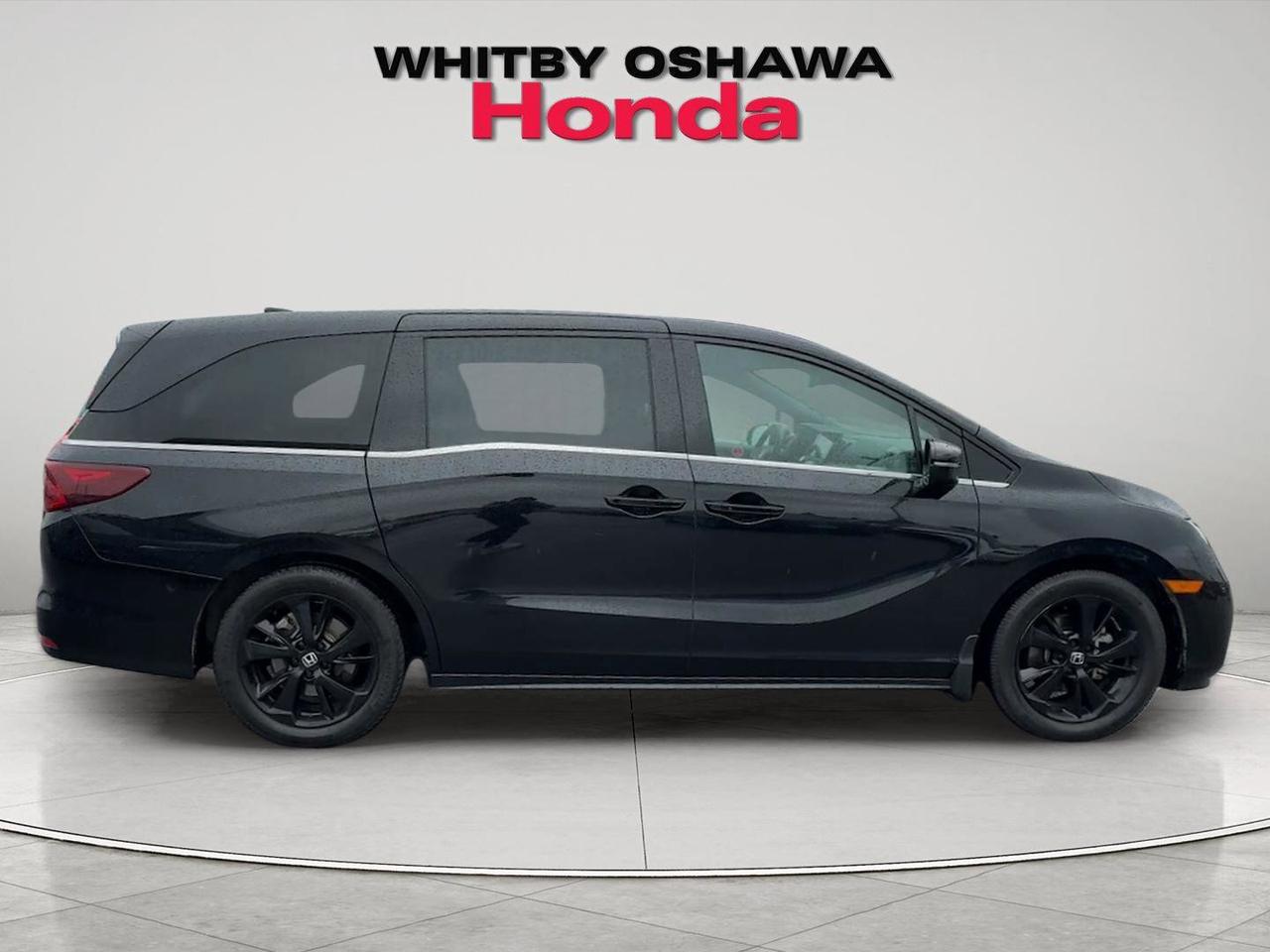 2023 Honda Odyssey Black Edition Auto Photo