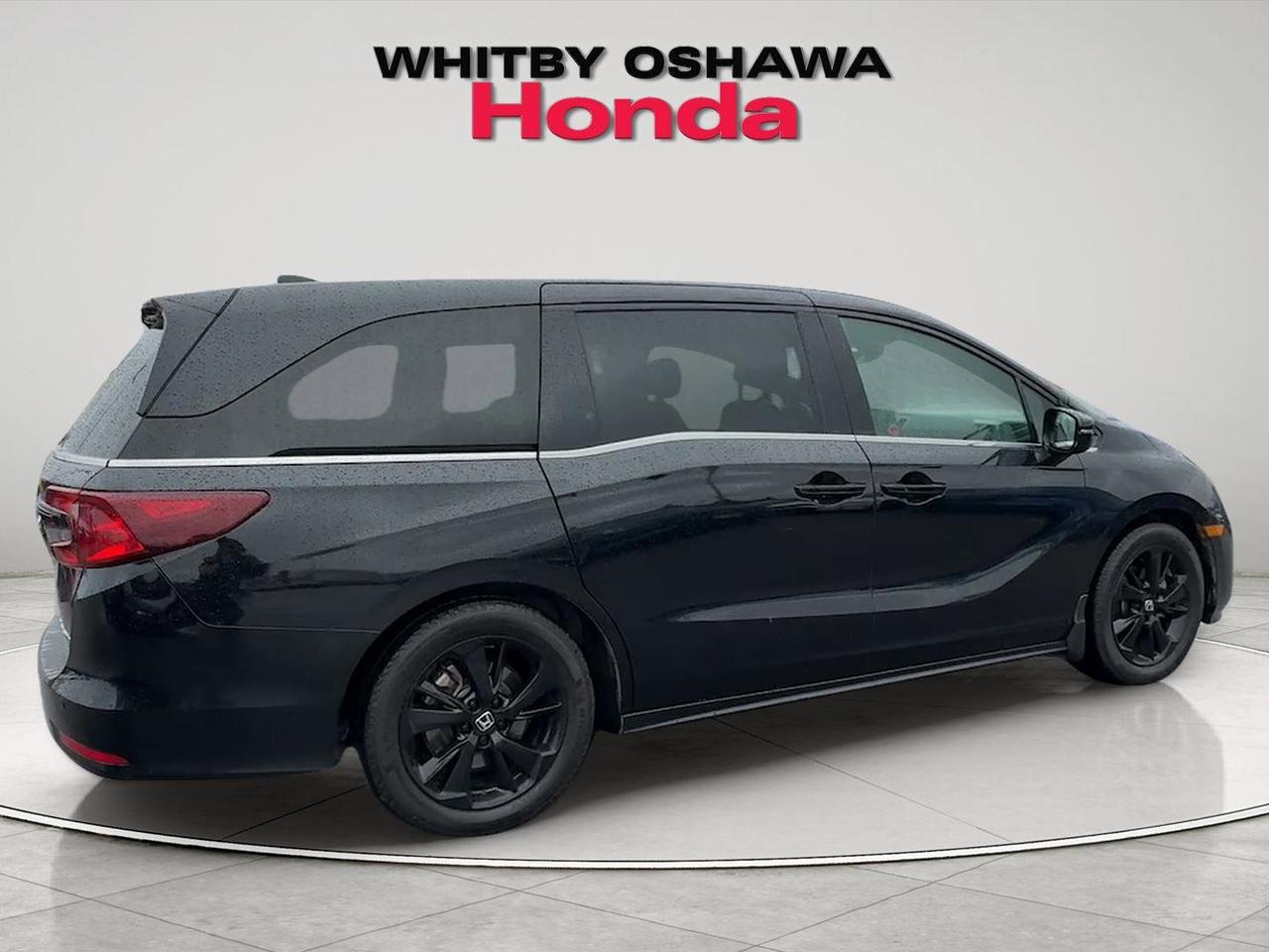 2023 Honda Odyssey Black Edition Auto Photo