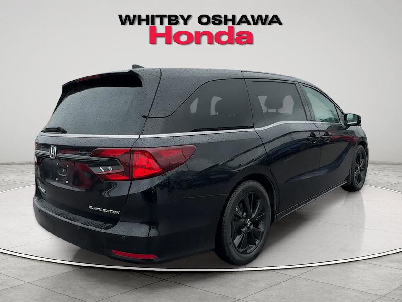 2023 Honda Odyssey Black Edition Auto Photo