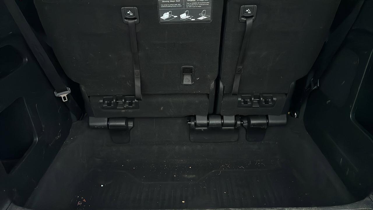 2023 Honda Odyssey Black Edition Auto Photo