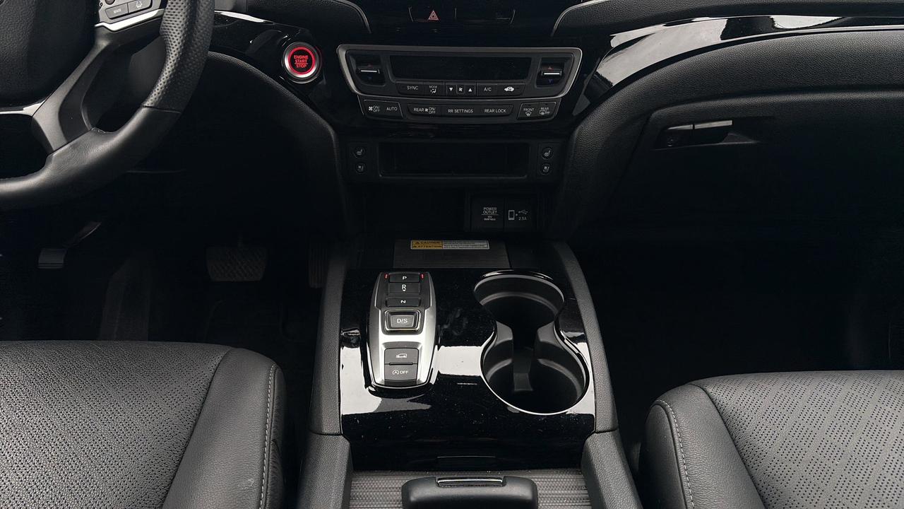 2022 Honda Passport Touring AWD Photo