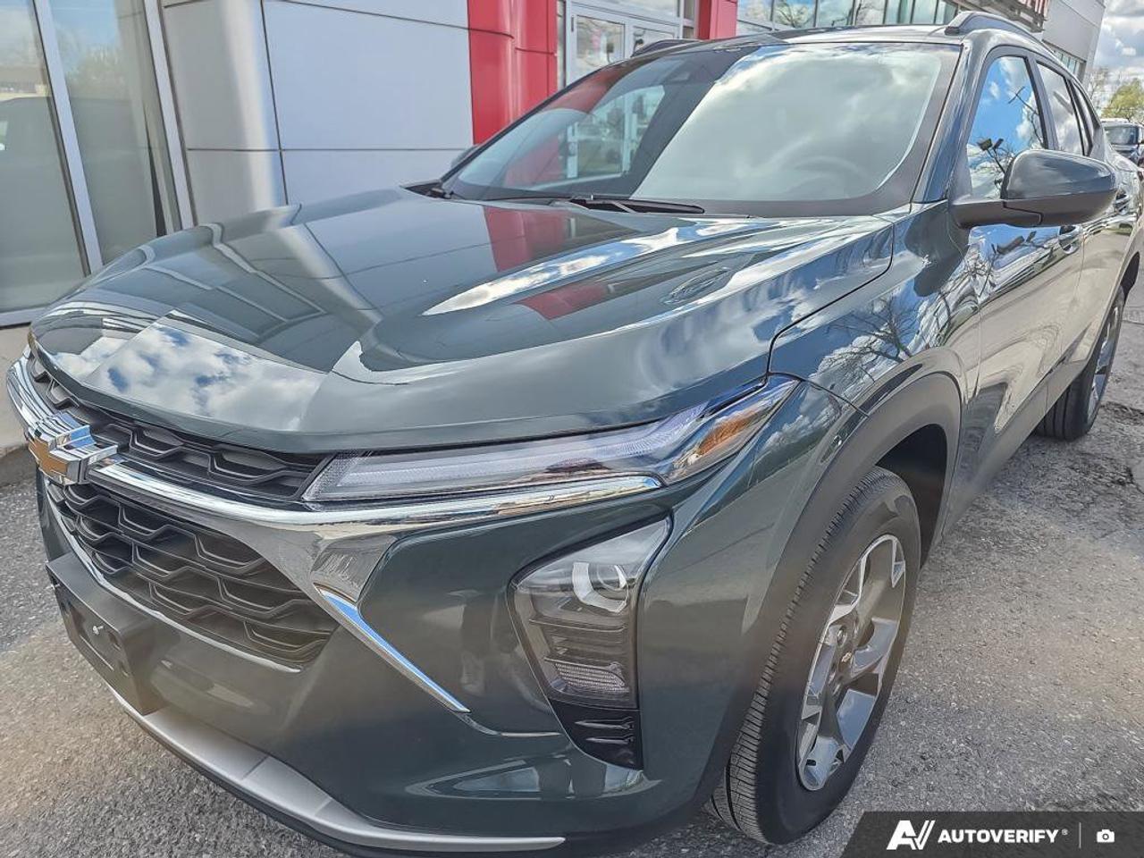 2025 Chevrolet Trax LT | Wireless Apple Car Play | Android Auto | Heated Seats | Photo