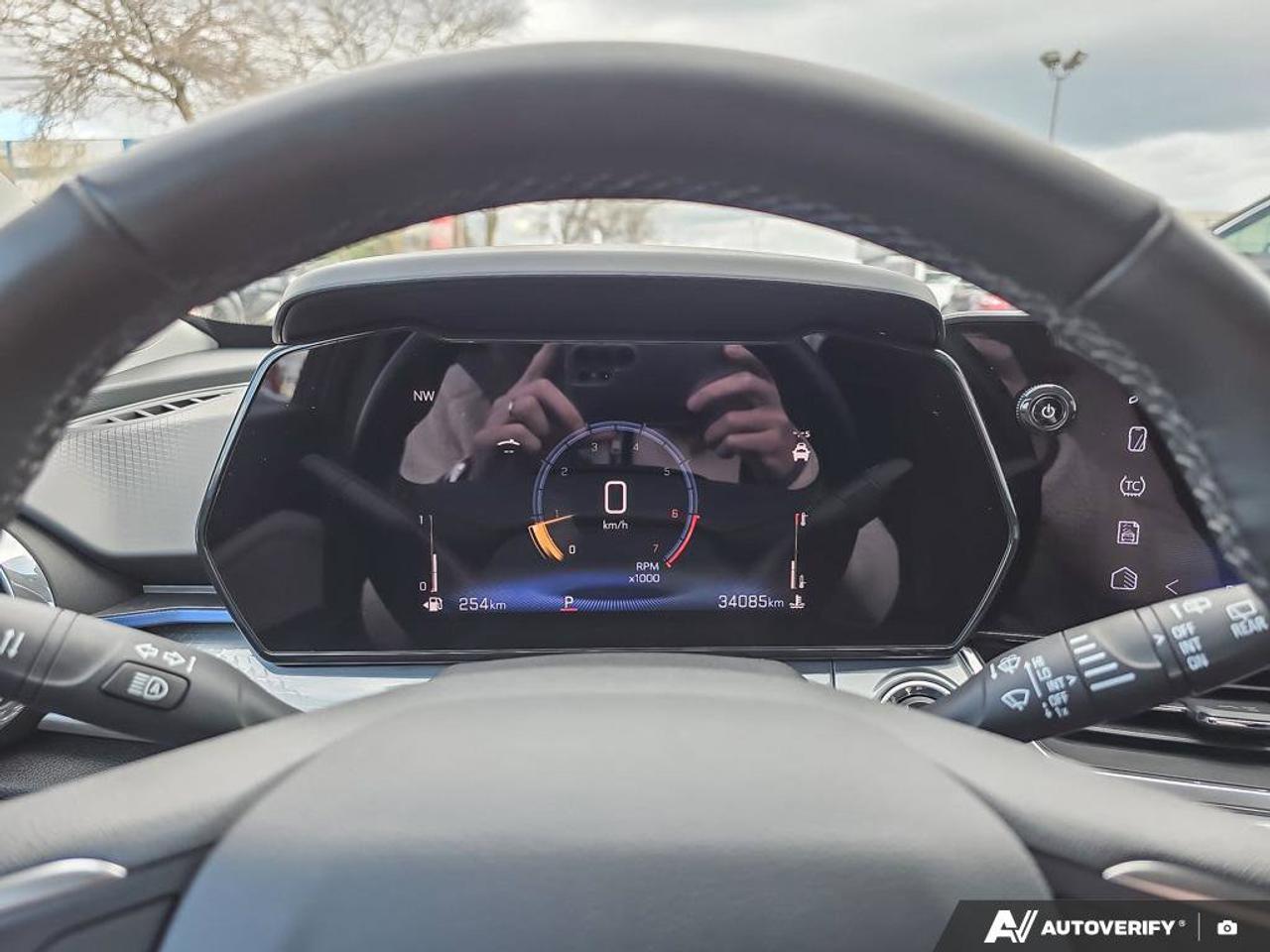 2025 Chevrolet Trax LT | Wireless Apple Car Play | Android Auto | Heated Seats | Photo