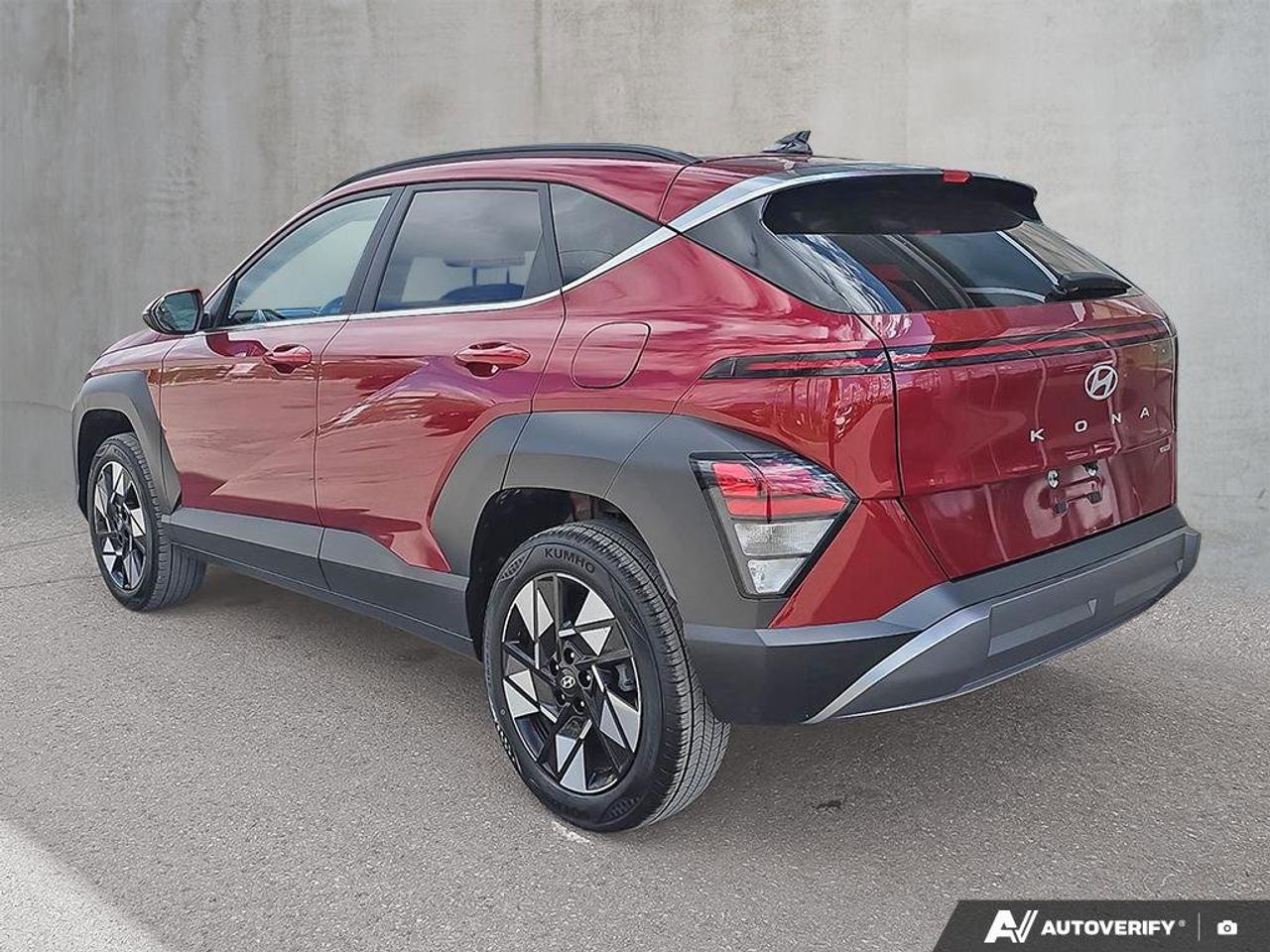 2025 Hyundai KONA Preferred | Wireless Apple Car Play | Android Auto | Heated Seats | Photo2